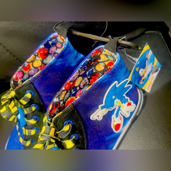 Sonic Little & Big Boys High-Top Sneaker size 4 - Picture 11 of 11